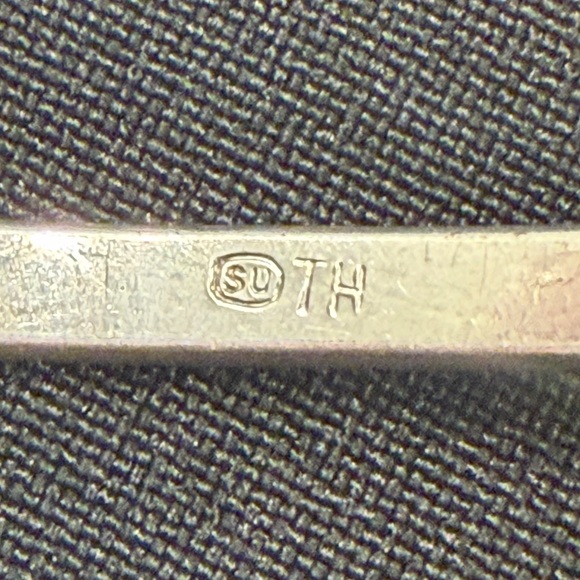 🖤 Vintage European Artisan Sterling Silver Bracelet with Hidden Diamond Accent 💎 - Picture 10 of 11